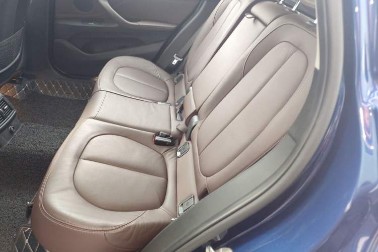 Used BMW X1 2018 xDrive20Li Luxury Model
