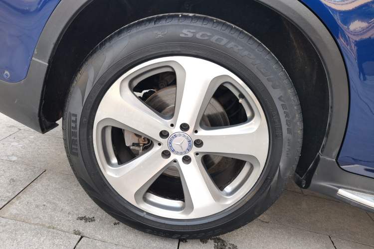 Used Mercedes-Benz GLC 2017 GLC 260 4MATIC Luxury Model