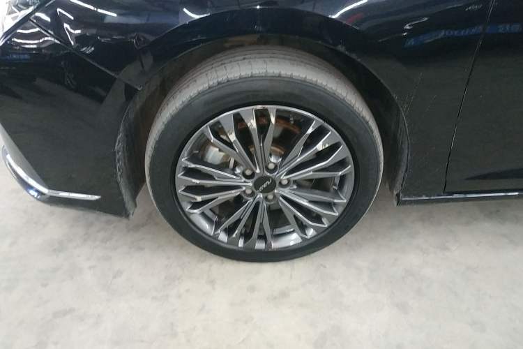 Used Dongfeng Aeolus Yixuan MAX 2023 1.5T Super-Powered Dad Edition
