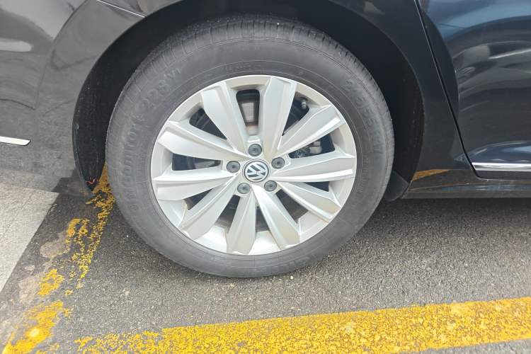 Used Volkswagen Passat 2019 330TSI Elite Edition China VI
