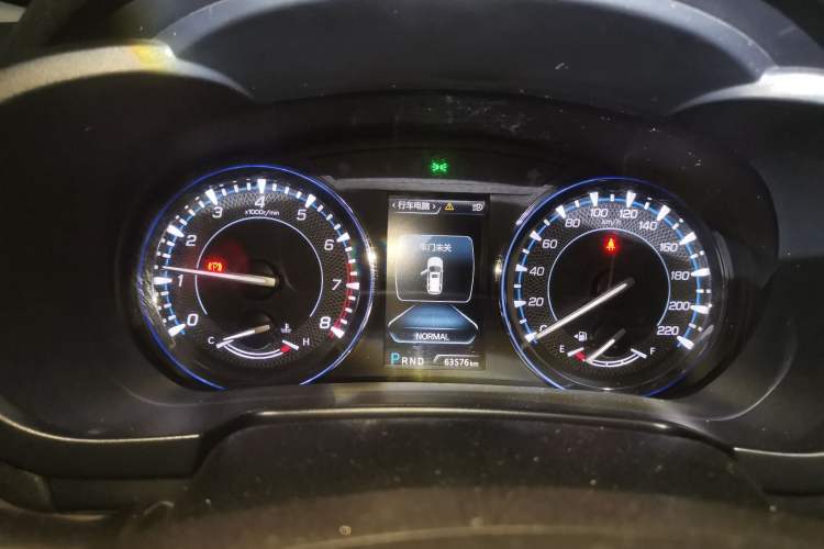 Used Changan CS95 2017 2.0T Four-Wheel Drive ZhiZun Edition