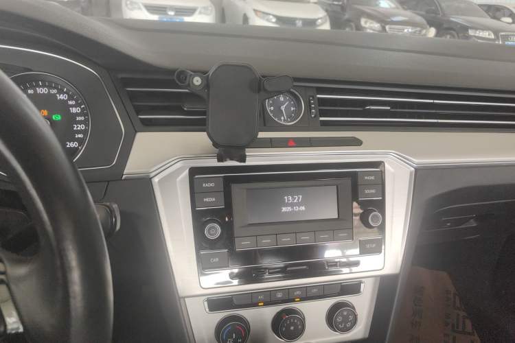 Used Volkswagen Magotan 2019 280TSI DSG Comfort Model China VI Standard
