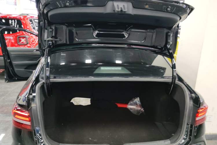 Used Volkswagen Lavida 2022 280TSI DSG Comfort Edition
