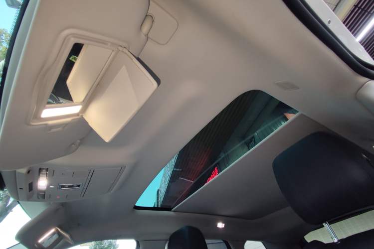 Used Land Rover Range Rover Evoque 2020 249 PS R-DYNAMIC SE Sport Technology Edition