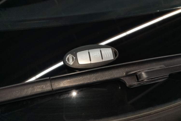 Used Nissan X-Trail 2022 Revised Version 2.0L Two-Wheel Drive Smart Connect Premium Edition