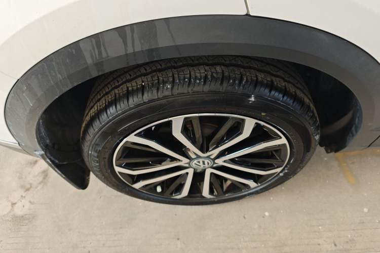 Used Volkswagen T-ROC 2020 280TSI DSG Two-Wheel Drive Comfort Version