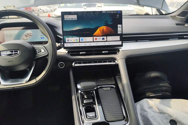 Used Geely Auto Preface 2026 Model Oriental Yao 1.5TD Fuyao Edition