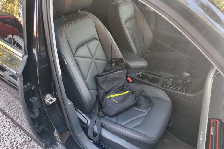 Used Volkswagen Lavida 2024 300TSI DSG Starry Sky Leading Edition