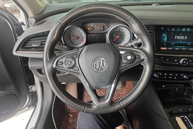 Used Buick Regal 2017 20T Luxury Model
