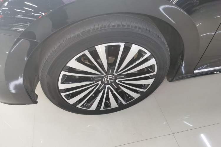 Used Volkswagen Passat 2020 Revised Version 330TSI Luxury Edition China VI Standard
