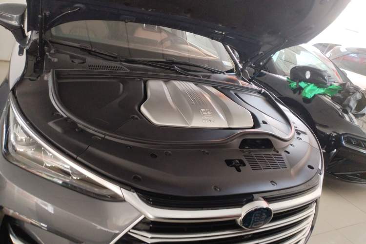 Used BYD Tang New Energy 2021 DM-i 112KM Prestige Model
