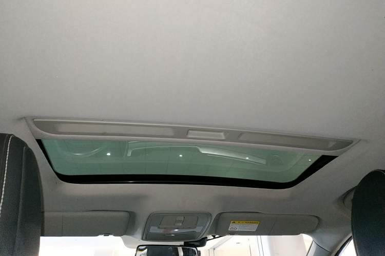 Used MG 6 2017 20T Automatic Luxury Smart Connect Version China V Standard
