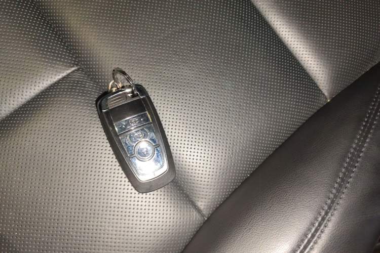 Used Lincoln Corsair 2022 2.0T Two-Wheel Drive Luxury Edition
