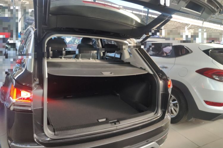 Used Volkswagen Tayron 2024 300TSI Two-Wheel-Drive Luxury Plus Advanced Version
