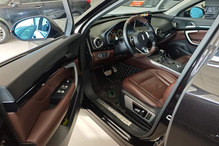 Used Wey VV7 2017 2.0T Flagship Edition
