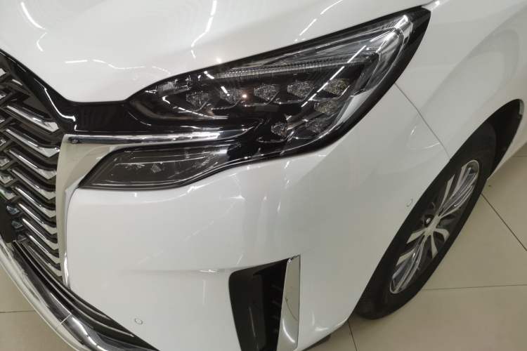 Used Buick GL8 2023 ES Lu Zun Deluxe Model