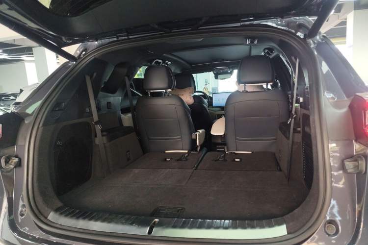 Used BYD Tang New Energy 2022 EV 635 km All-Wheel-Drive Flagship Model
