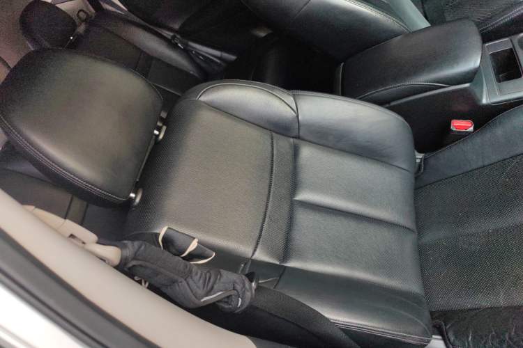 Used Nissan X-Trail 2015 2.0L CVT Comfort MAX Edition 2WD
