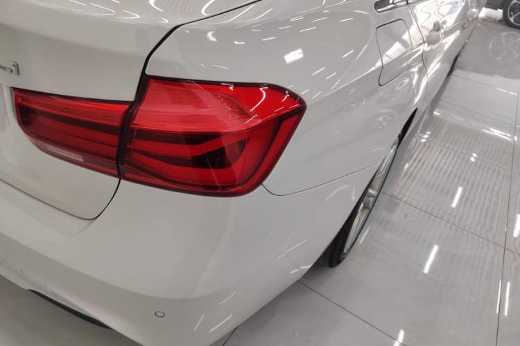 Used BMW 3 Series 2018 320Li Leading Model M Sport Package
