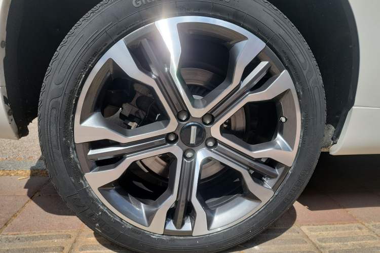 Used Wey VV7 2017 2.0T Flagship Edition
