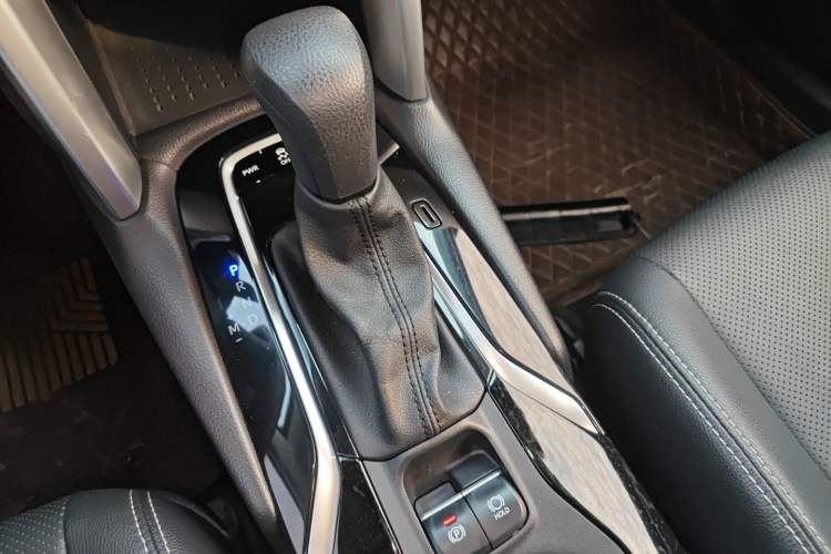 Used Toyota FRONTLANDER 2022 2.0L CVT Luxury PLUS Edition
