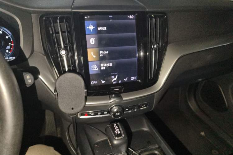 Used Volvo XC60 2019 T5 4x4 Smart Edition China V Standard