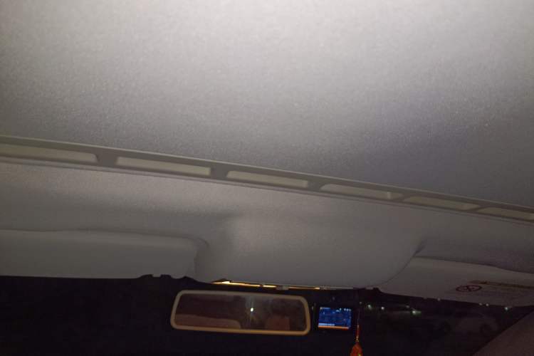 Used Volkswagen Santana 2015 1.6L Manual Comfort Edition
