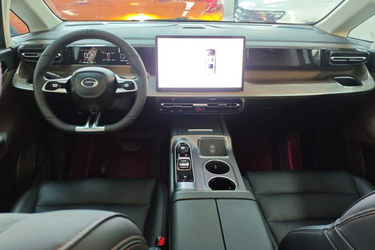 Used GAC Trumpchi Trumpchi E8 2024 Honor Series 2.0L Honor Edition