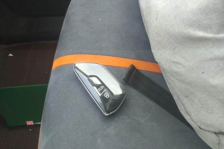 Used Volkswagen ID.6 CROZZ 2022 Long-Range Lite PRO Edition