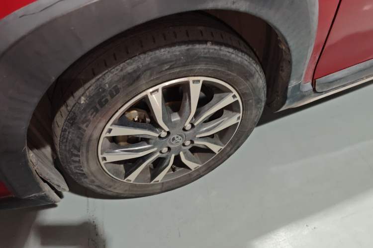 Used Toyota YARiS L 2021 X-Trail 1.5L CVT Luxury Edition
