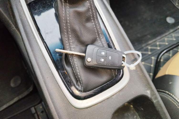 Used Chevrolet Monza 2020 320 Automatic Enjoyment Edition
