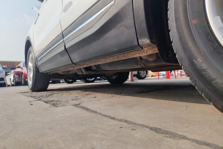 Used Changan CS75 2016 1.8T Automatic Elite Model China V Standard