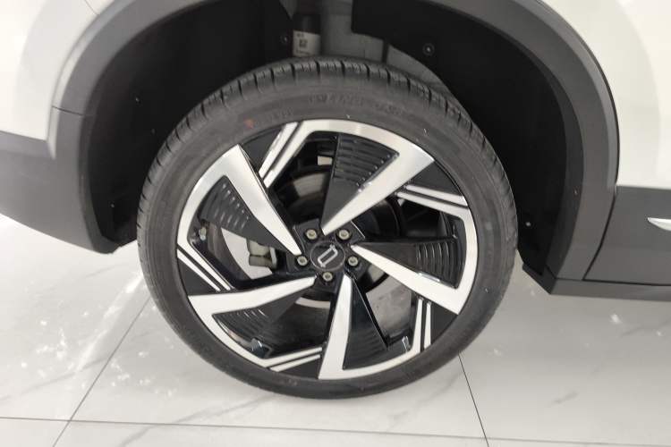 Used Bestune T77 2023 1.5T Automatic Premium Edition
