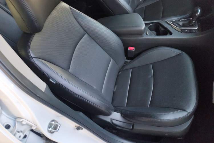 Used Kia K5 2014 2.0L Automatic LUXURY
