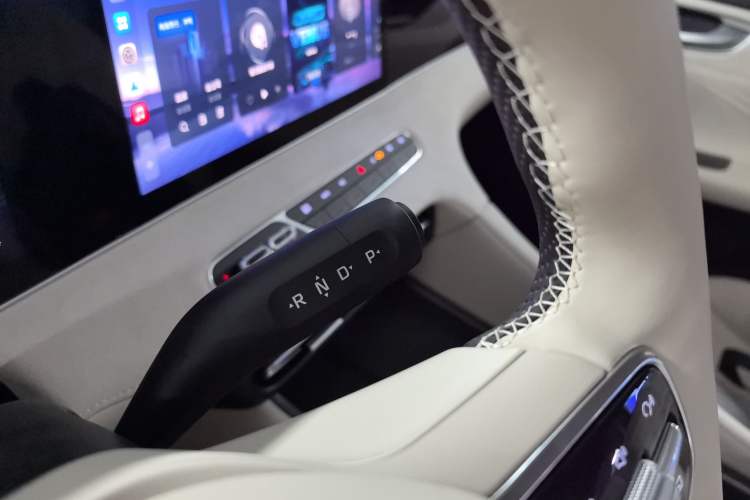 Used Roewe D7 2025 DMH 125km World Champion Excellence Edition