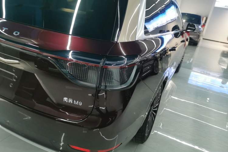 Used Hima AITO M9 2025 Extended-Range Ultra Version 52 kWh 5-Seater Edition
