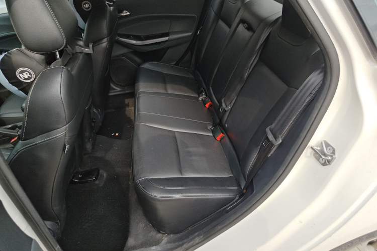 Used Ford Escort 2015 1.5L Automatic Fashion Model
