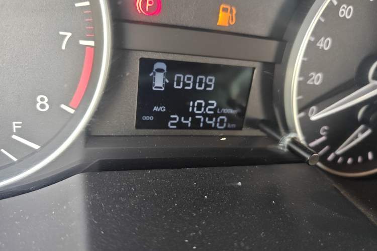 Used  M3 2022 PLUS IKEA Edition 1.8L Comfort Version
