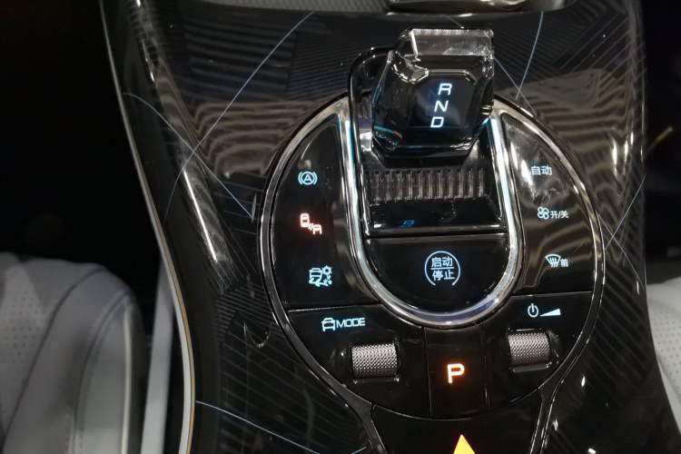 Used BYD Seal 2022 550 km Standard Range Rear-Wheel Drive Prestige Version
