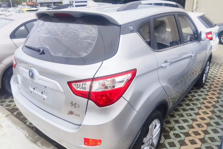 Used Changan CS35 2015 1.6L Automatic Luxury Model China IV Standard
