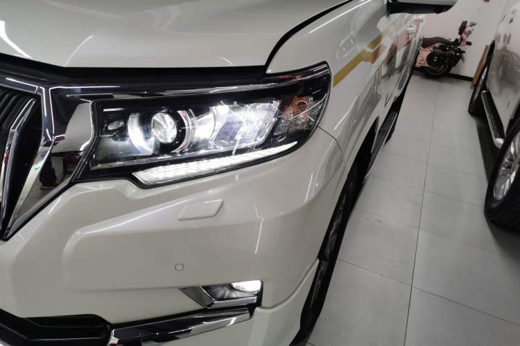 Used Toyota Prado 2019 3.5L Automatic TX-L Deluxe Edition with Rear-Mounted Spare Tire