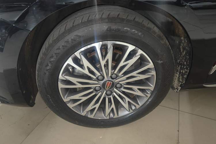 Used Hongqi H5 2023 1.5T DCT Smart Connect Flagship Edition
