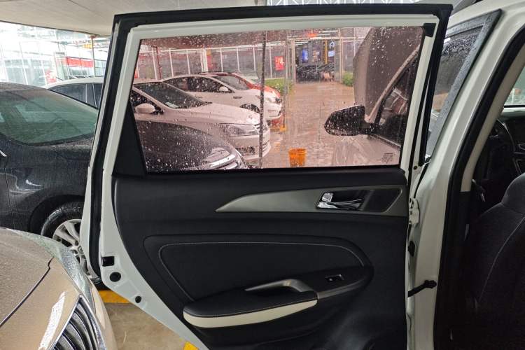 Used Changan CS35 2017 1.6L Automatic Luxury Model
