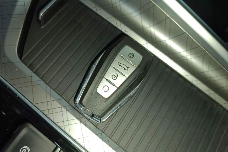 Used Geely Auto Preface 2023 2.0TD Luxury Version