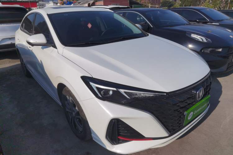 Used Changan Eado 2025 PLUS 1.4T Dual-Clutch High-Energy Version
