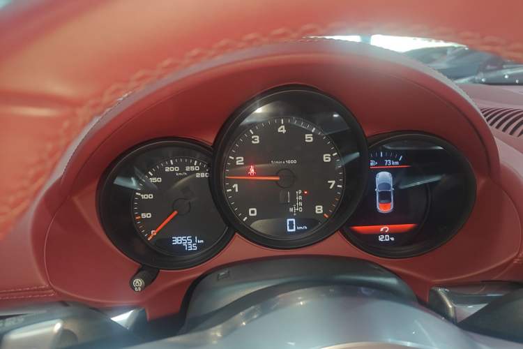 Used Porsche 718 2022 Boxster 2.0T
