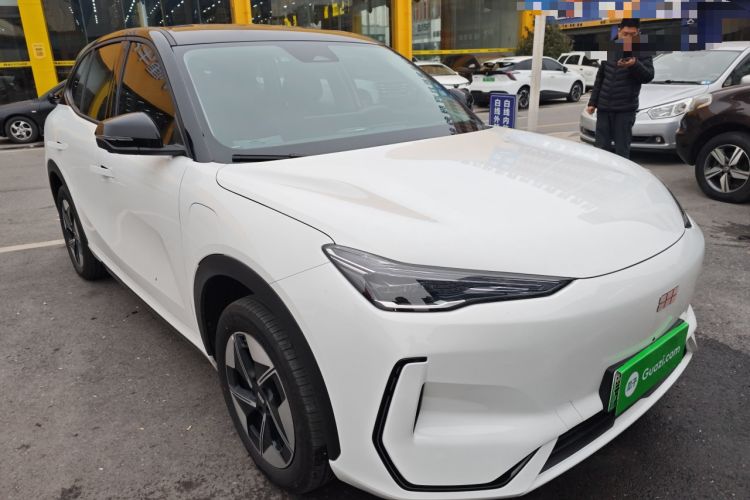 Used  E5 2024 530km Long-Range Version
