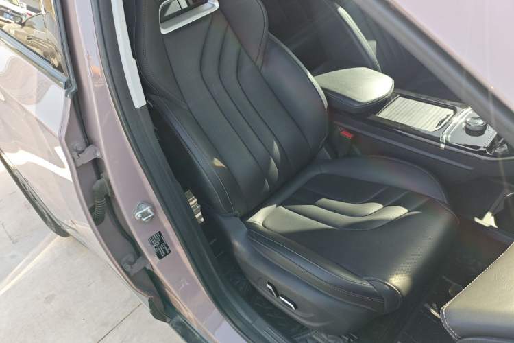 Used NETA U 2022 Zhi400 Pro Lithium Iron Phosphate
