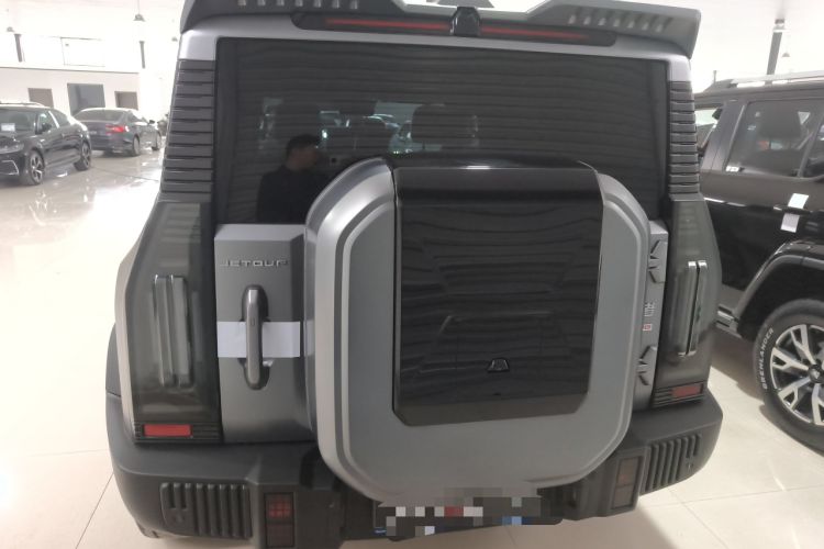 Used JETOUR Traveler 2023 2.0T All-Wheel Drive CrossPRO+