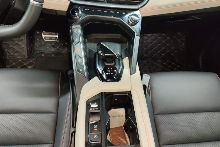 Used Lynk & Co 06 2020 1.5T YAO Halo
